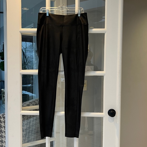 Athleta Delancey Gleam Tight Leggings Black Sz L NWOT - Picture 3 of 7